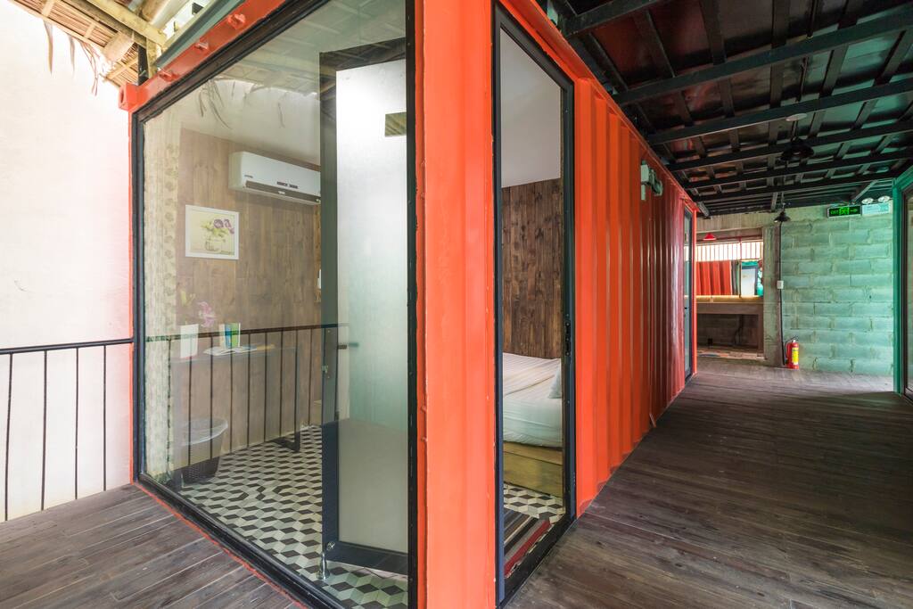 It's a red container