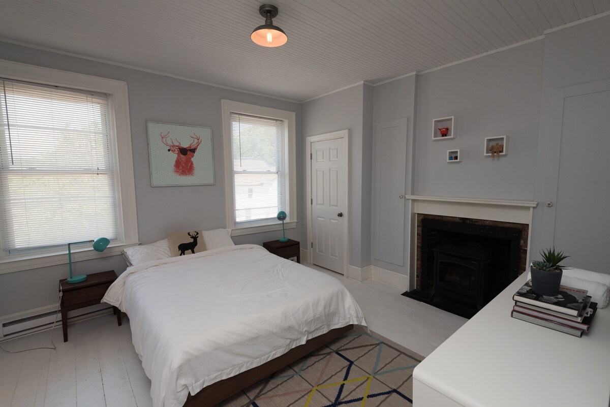 Улица „Мост“ - окръг Принц Едуард | Добре дошли в Dans