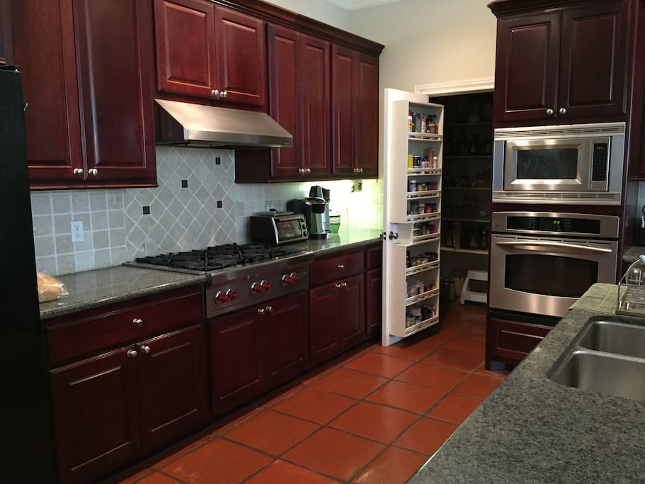 Fully appointed kitchen