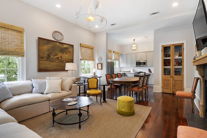 Explore NOLA from the finest home in the best spot gallery image 4