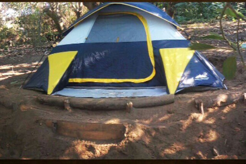 TENT/ CAPACITY - 2 PEOPLE