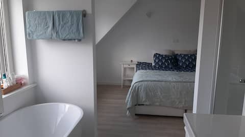 Room in cozy terraced house
