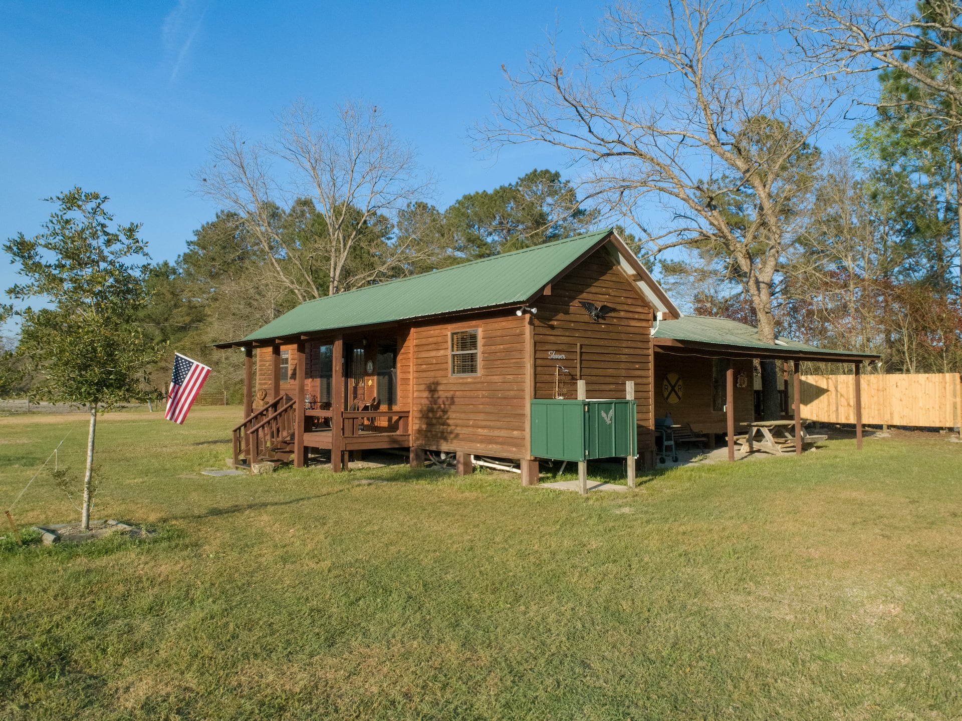 Freeman Farm “Love Shack” Bunkhouse for 5 or 1.