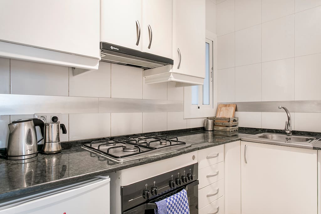 Fully equipped kitchen