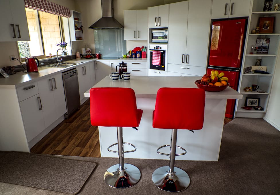 The kitchen and breakfast bar