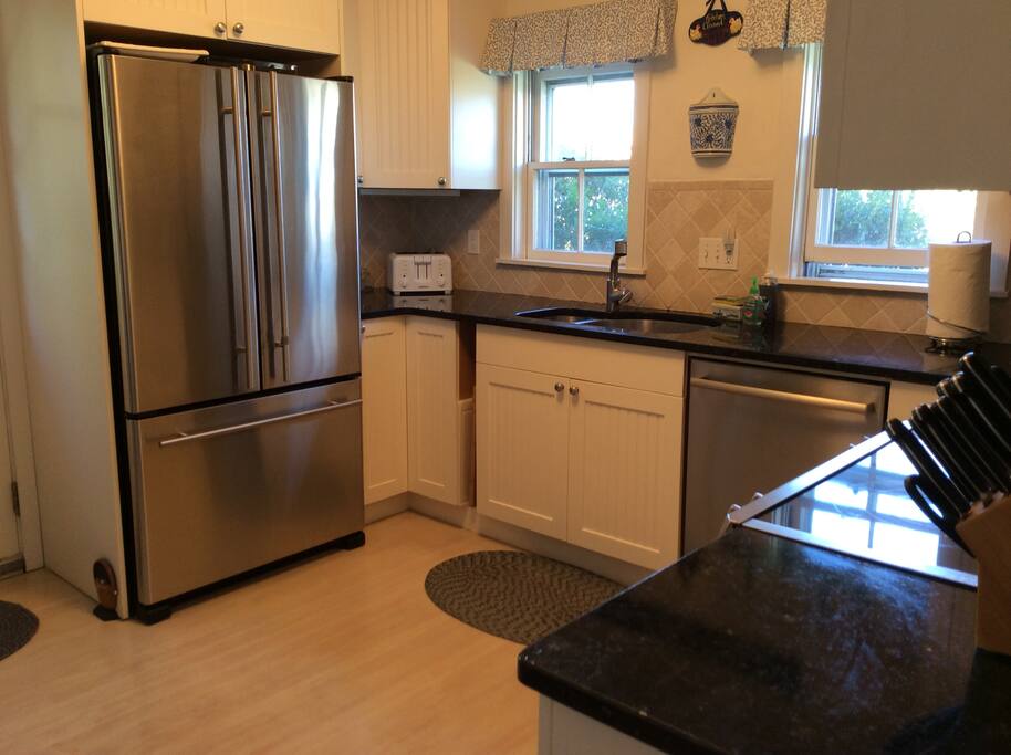 Kitchen with jenn aire refrigerator