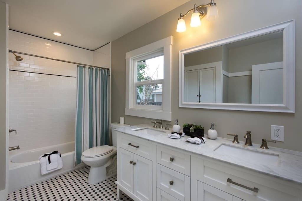 big and clean bathroom.