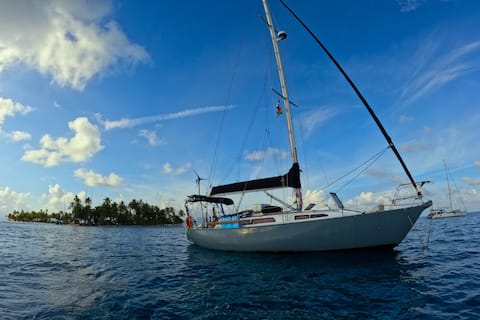 Classic Sailboat San Blas Kuna