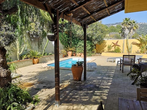 Cozy house, ocean views and private pool.