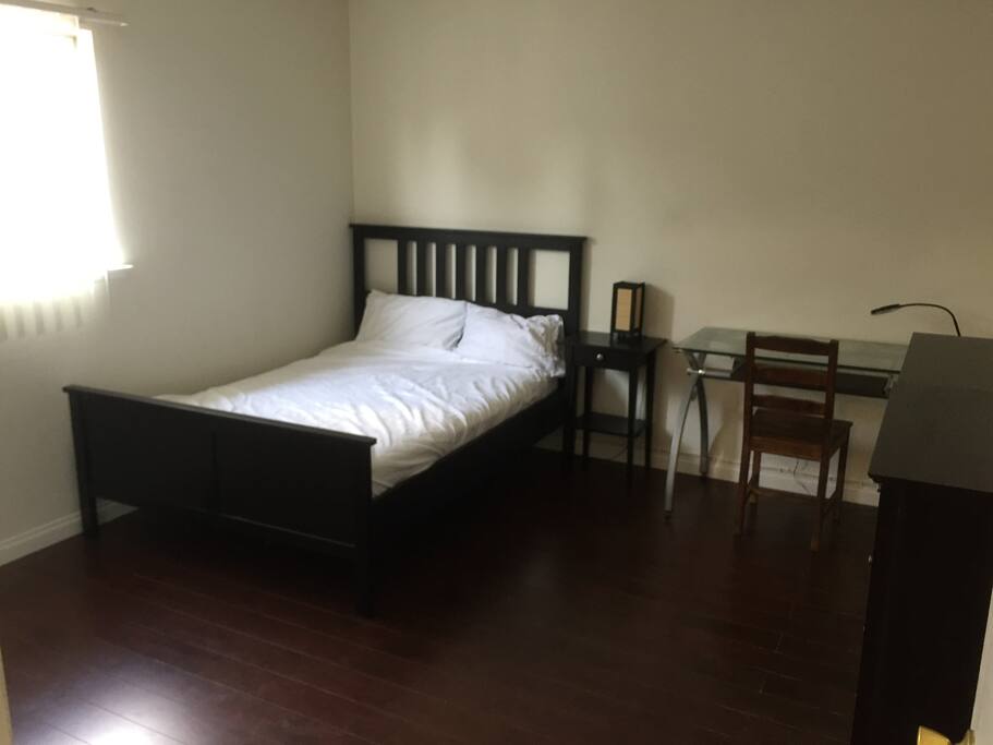 Guest Room. Clean and Private.