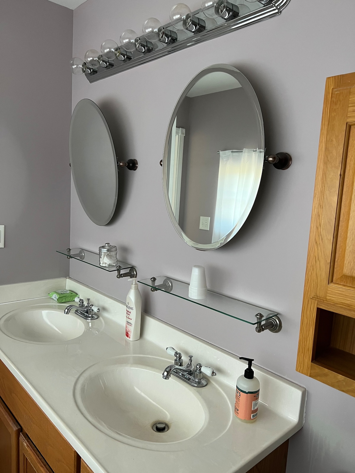 Აბაზანა-ტუალეტი 