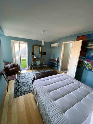 Superbe appartement avec parking gratuit couvert gallery image 5