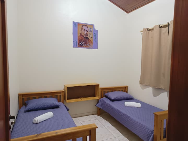 可供两人入住的单人客房，了解床垫的可用性！