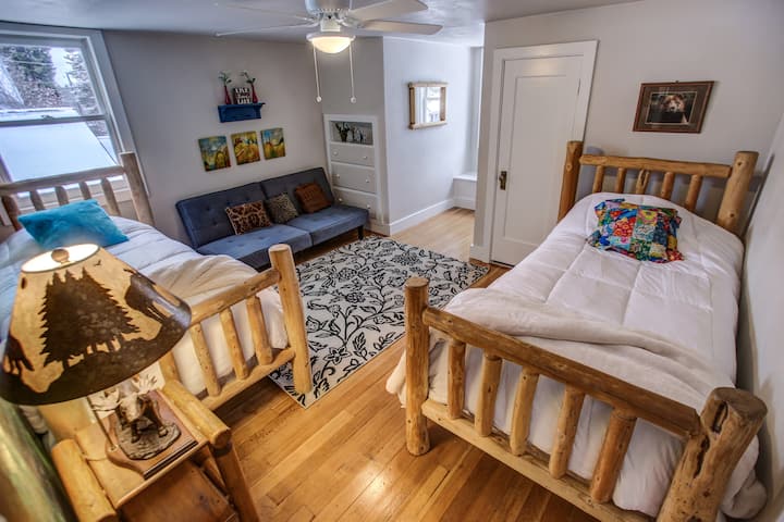 Pine Twin Beds in 2nd Floor Bedroom #4 also has Full Futon. Front facing windows give full view of Brundage Lakeside runs and filtered views of Payette Lake