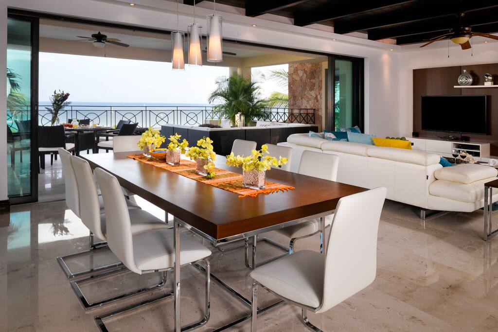 08-Dining.jpg