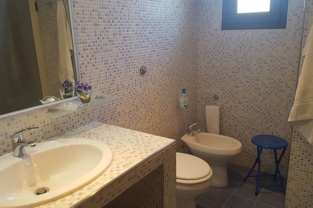 Bagno con doccia al p.t.