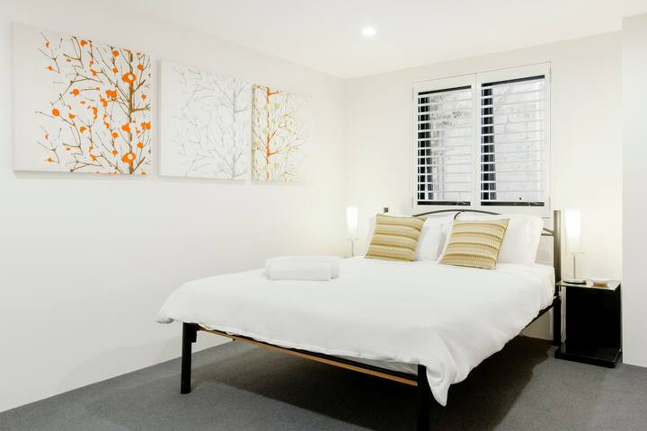 Oceanview House A Luxury Home Close to Bondi Beach gallery image 5