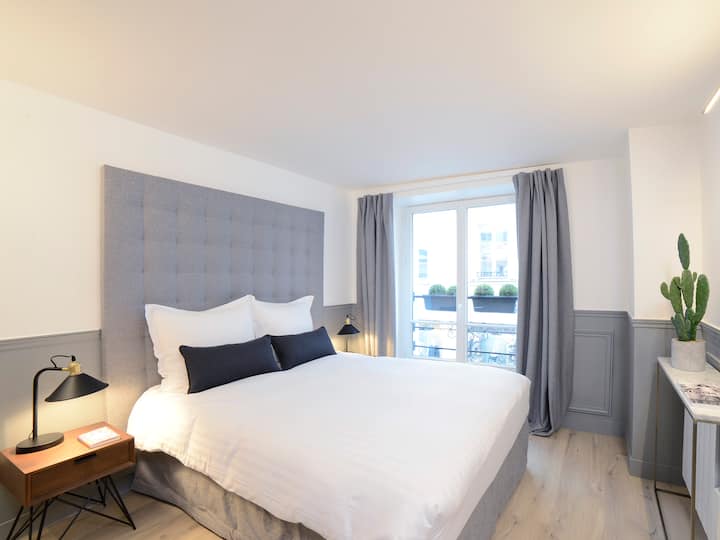 EN: Third bedroom with double bed and linen / 
EN: Third bedroom with double bed and bedding

