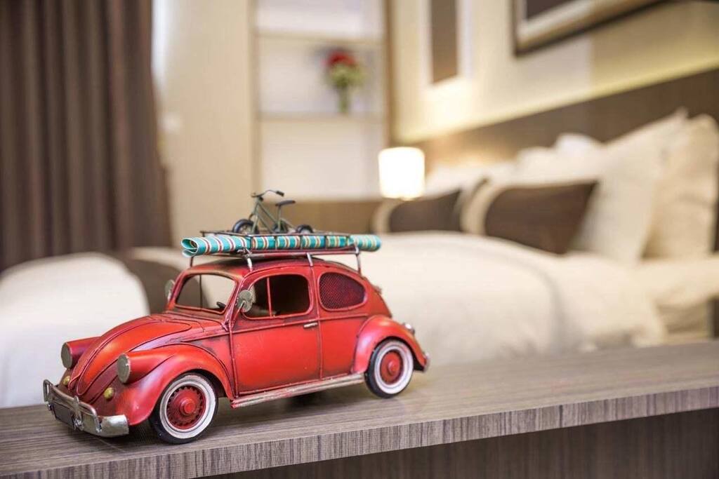 Anik Suite