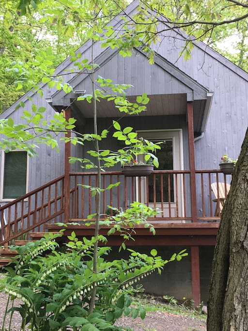 Guest private entrance.