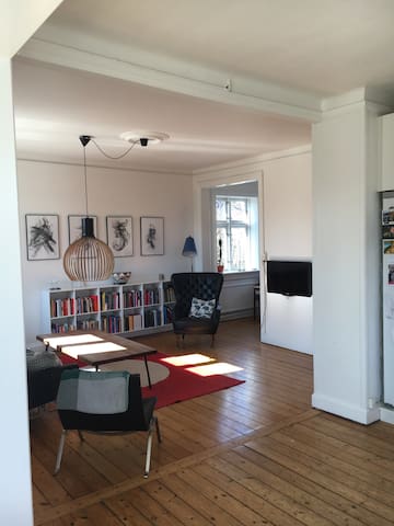 Lovely family house close to Nørrebro and nature gallery image 5