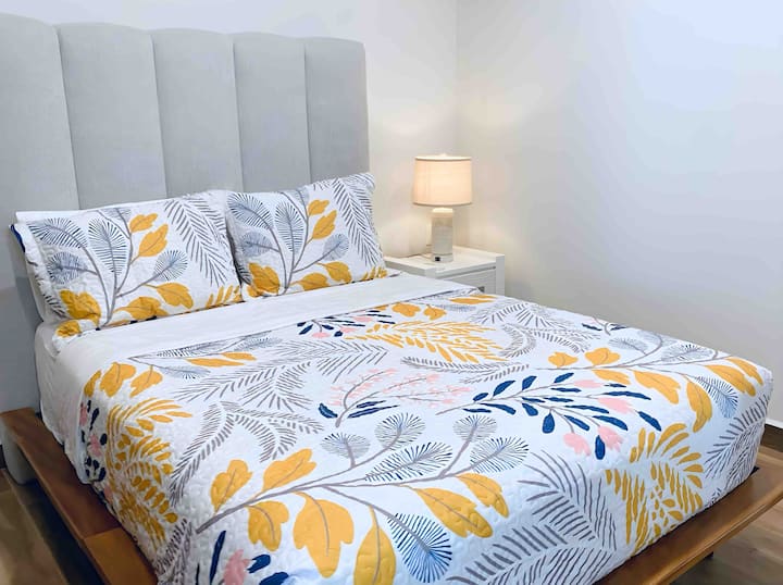 Სტუმრების კამერა, კომფორტული და ფართო ოთახი