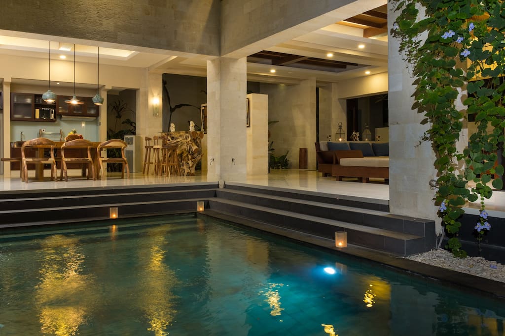 Swimming pool