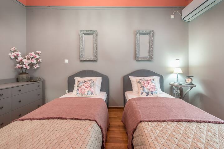 Rest sleep repeat by museum/modern Victorian way