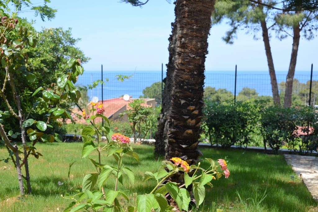 Veduta dal Giardino