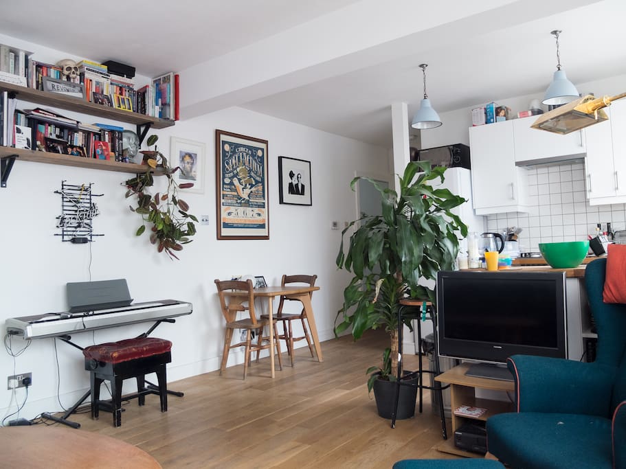 Living room / kitchen