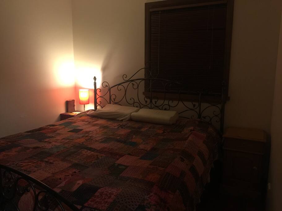 Queen size comfy bed