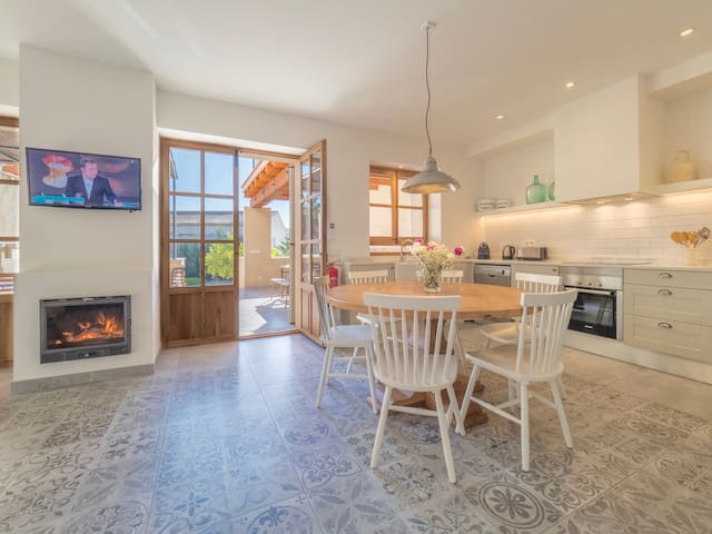 Casa Son Bordoi , private swimmingpool and Wifi