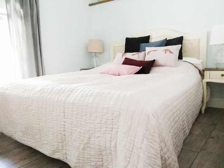 Relaxácia na vidieku...
Uvoľnite sa na vidieku...
