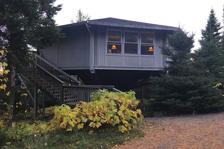 The Treehouse Beautiful Lake Superior Views Cabins For Rent In