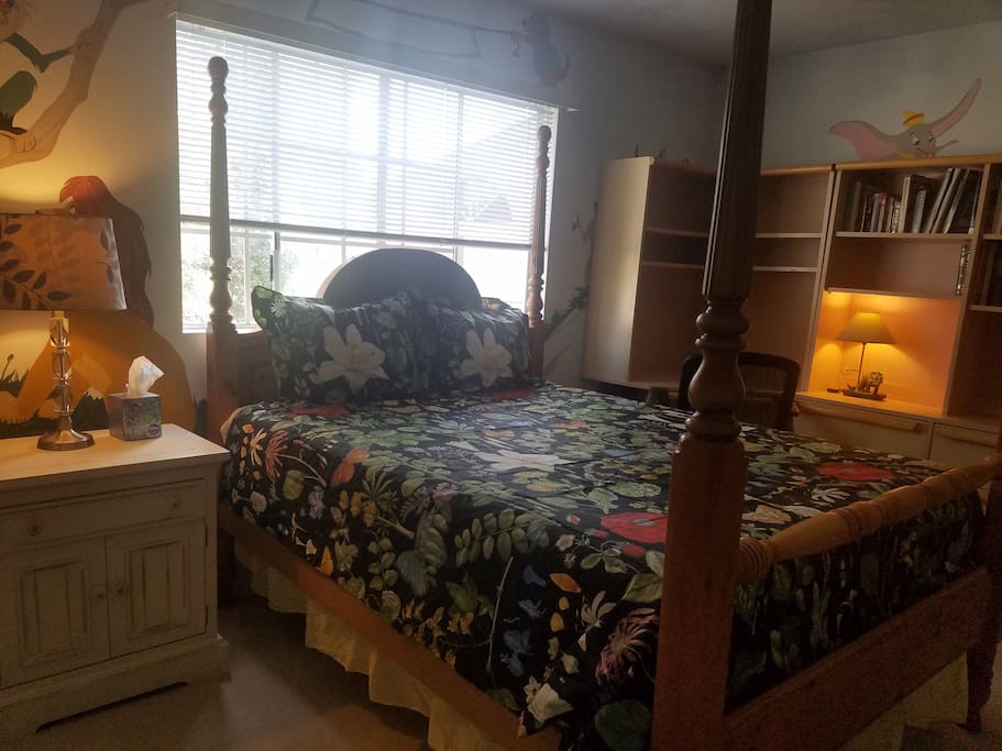 Bedroom #1
