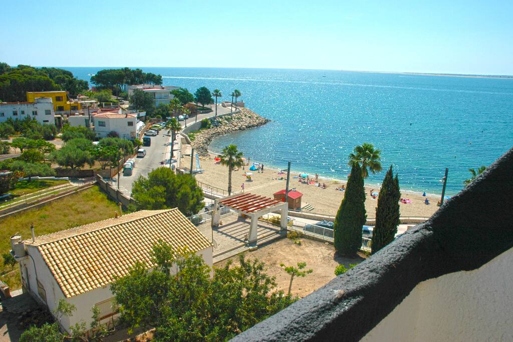 Playa de las Avellanas