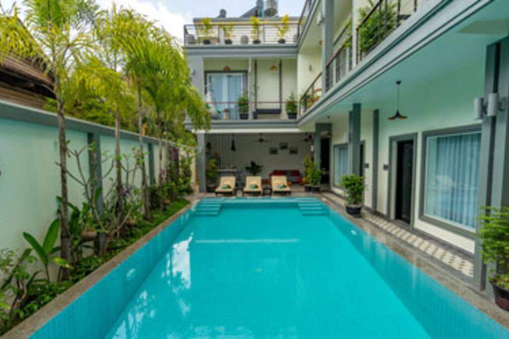 Beautiful Pool Views