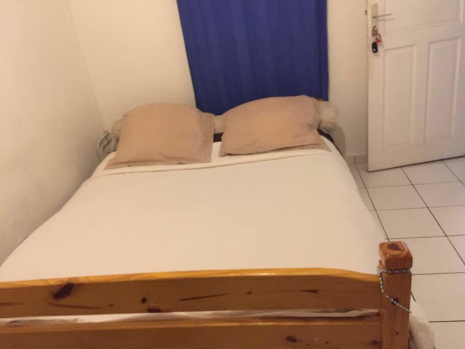 Chambre lit double de la Résidence