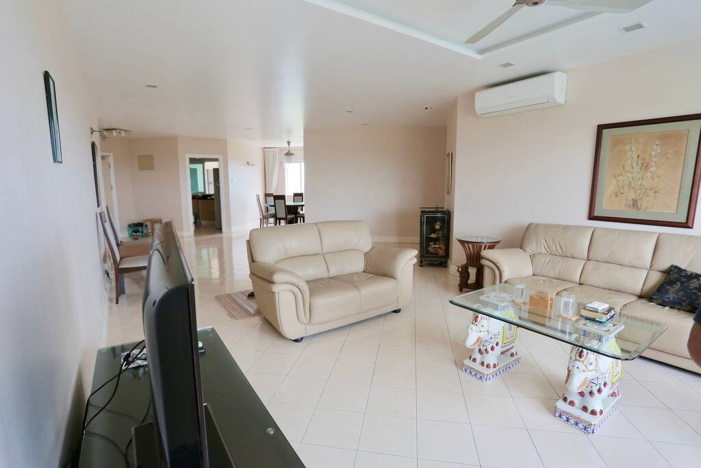 Living room, trust me when I say " it's windy ~ "
