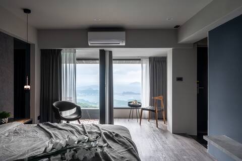 Jiufen [Mountain City Elegant Land] Yunmu House (brand new house type, mountain sea view, balcony, on Jiufen old street)