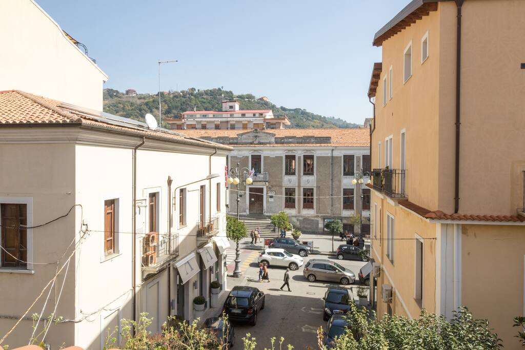 Vista su Corso Giovanni Nicotera