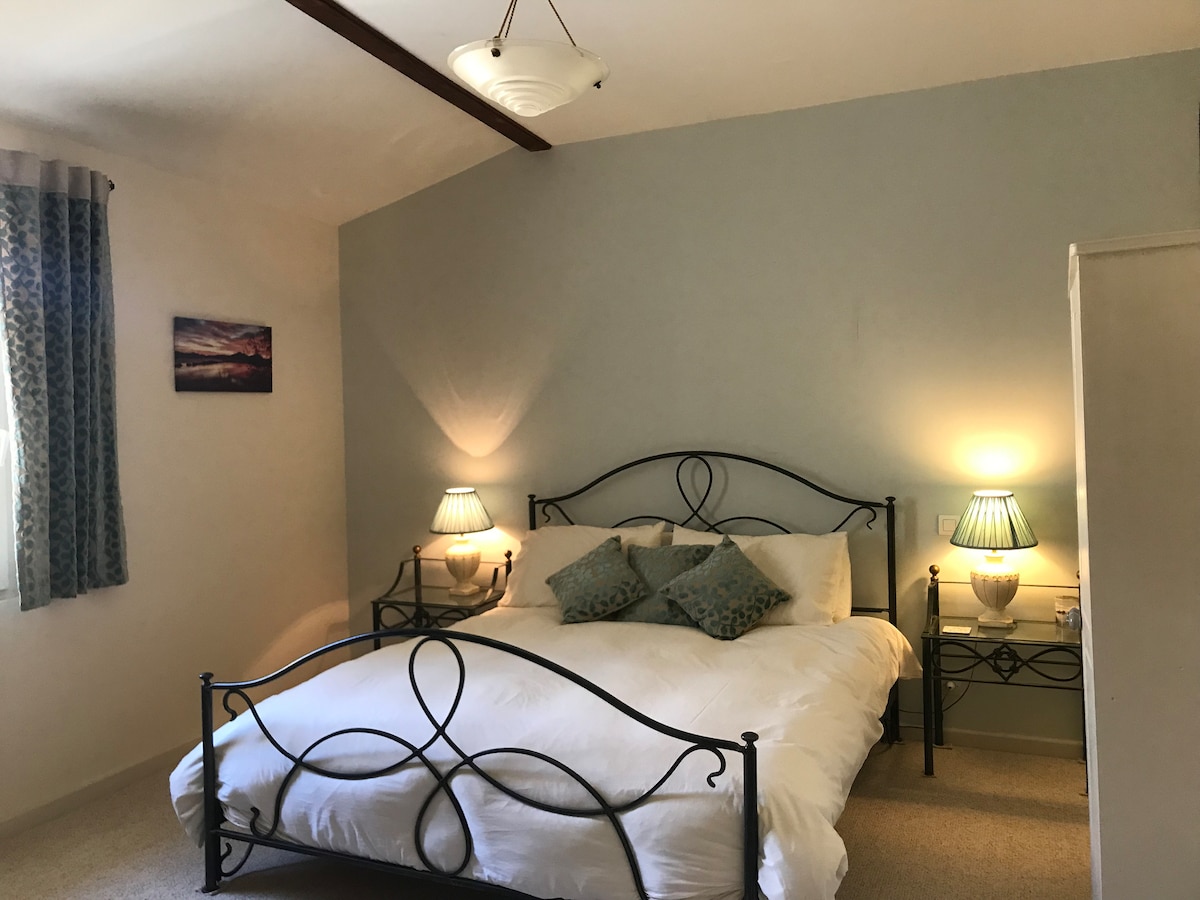 Master habitación muy acogedora con cama de 160 cm 