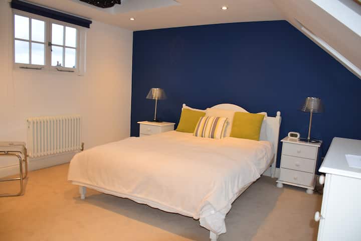 Спалня 3 със самостоятелна баня