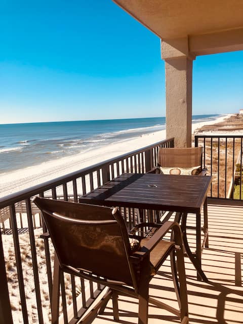 Top Airbnb: Ocean Front, Corner Unit, Wi-Fi, 2BR, 2 BA in Fort Walton Beach