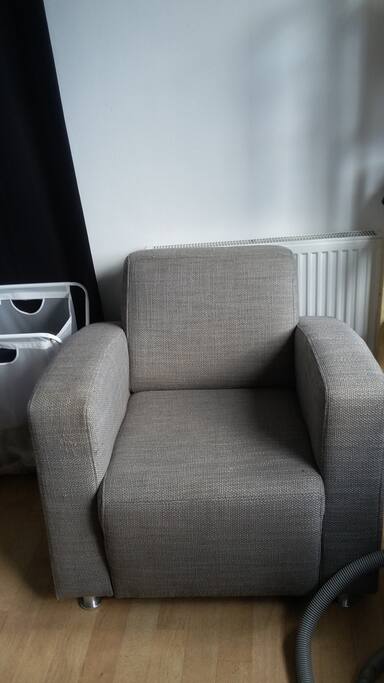 Comfy arm sofa