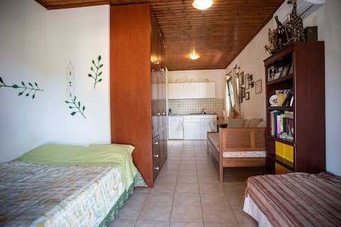 Full privacy cosy room near Athens and airport