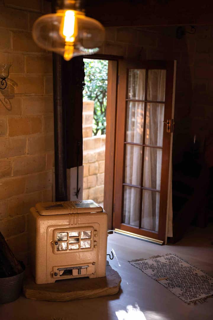 Bilpin Guest House “Cozy Cabin” - Sydney