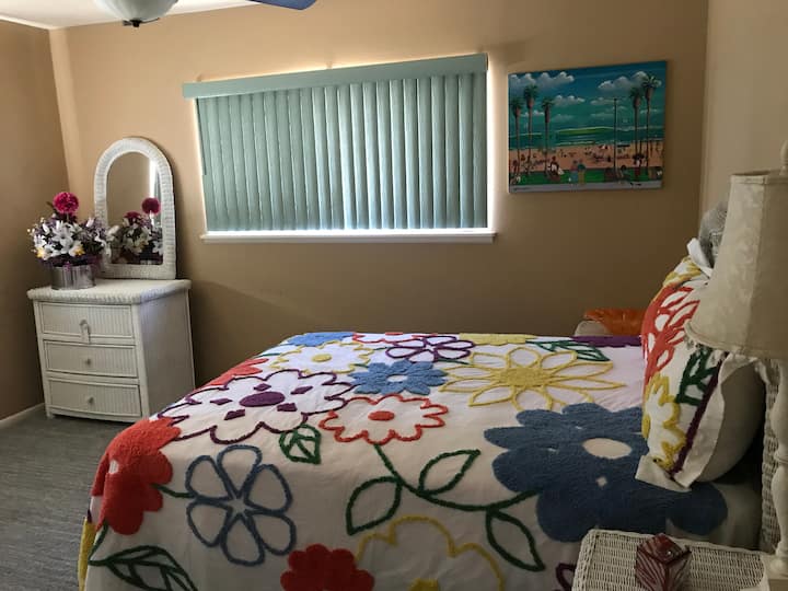 "Designer themed Old Downtown Camarillo Escape"