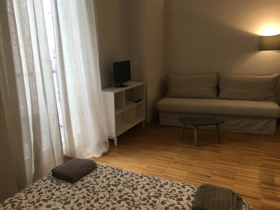 Divano letto matrimoniale