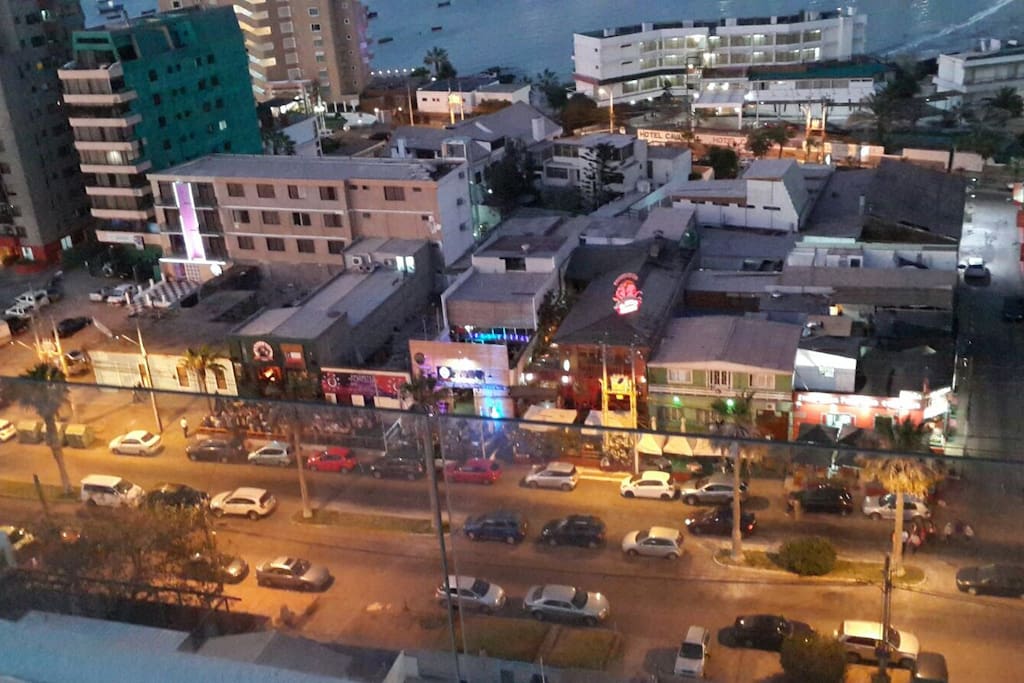 exterior del edificio ( restaurantes, bares y pubs...)